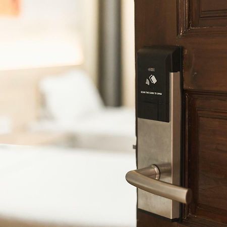 צ'יאנג מאי B2 Santitham Hotel מראה חיצוני תמונה