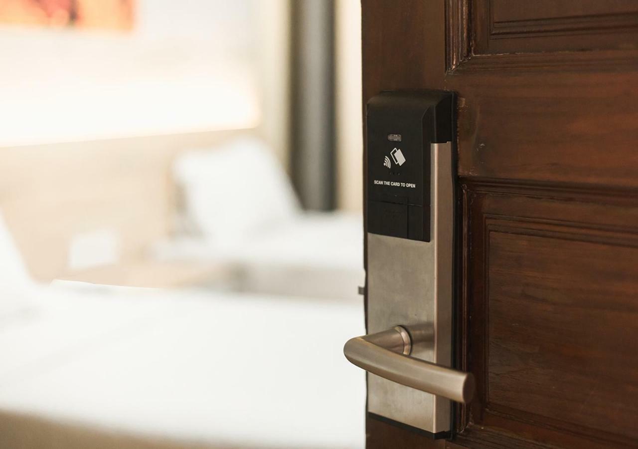 צ'יאנג מאי B2 Santitham Hotel מראה חיצוני תמונה