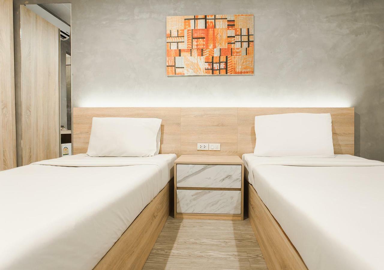 צ'יאנג מאי B2 Santitham Hotel מראה חיצוני תמונה